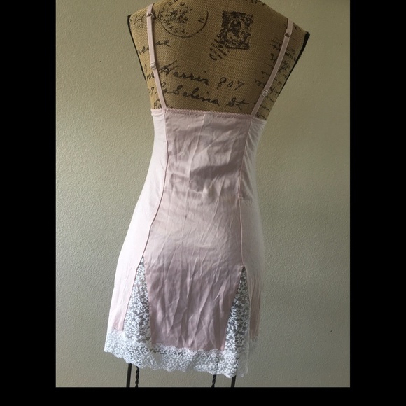 Victoria’s Secret baby pink nightie - Picture 3 of 11